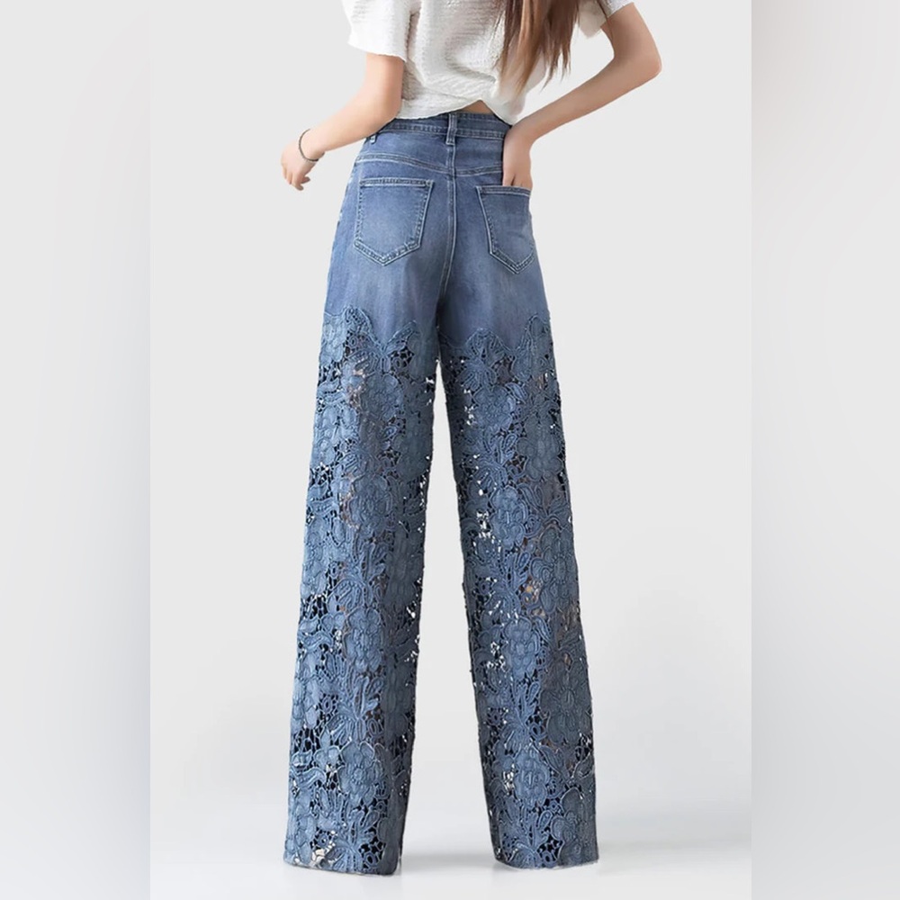 Micas Unique Floral Lace Overlay Denim Jeans NWT - Picture 2 of 13